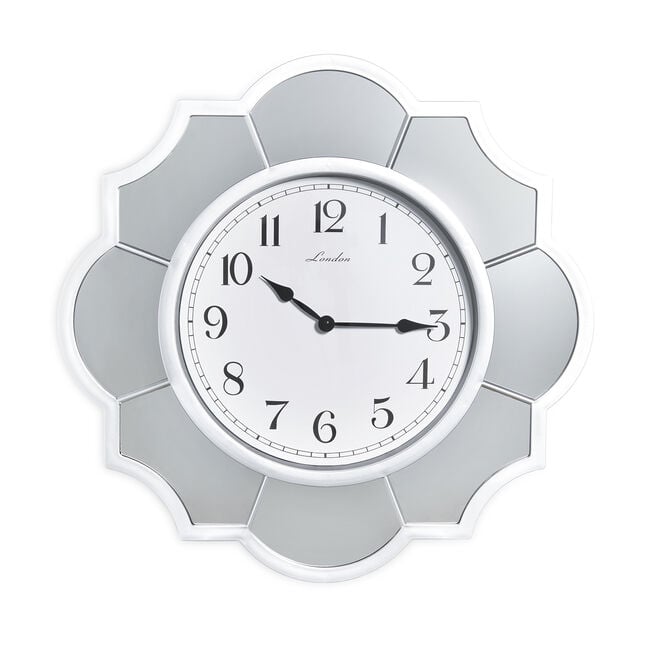 Loire Scallop Wall Clock with Mirrors 22" 